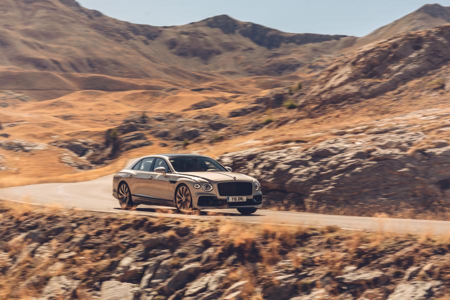  Bentley Flying Spur Blackline 2019 года  (WW) (фото 1 из 40)